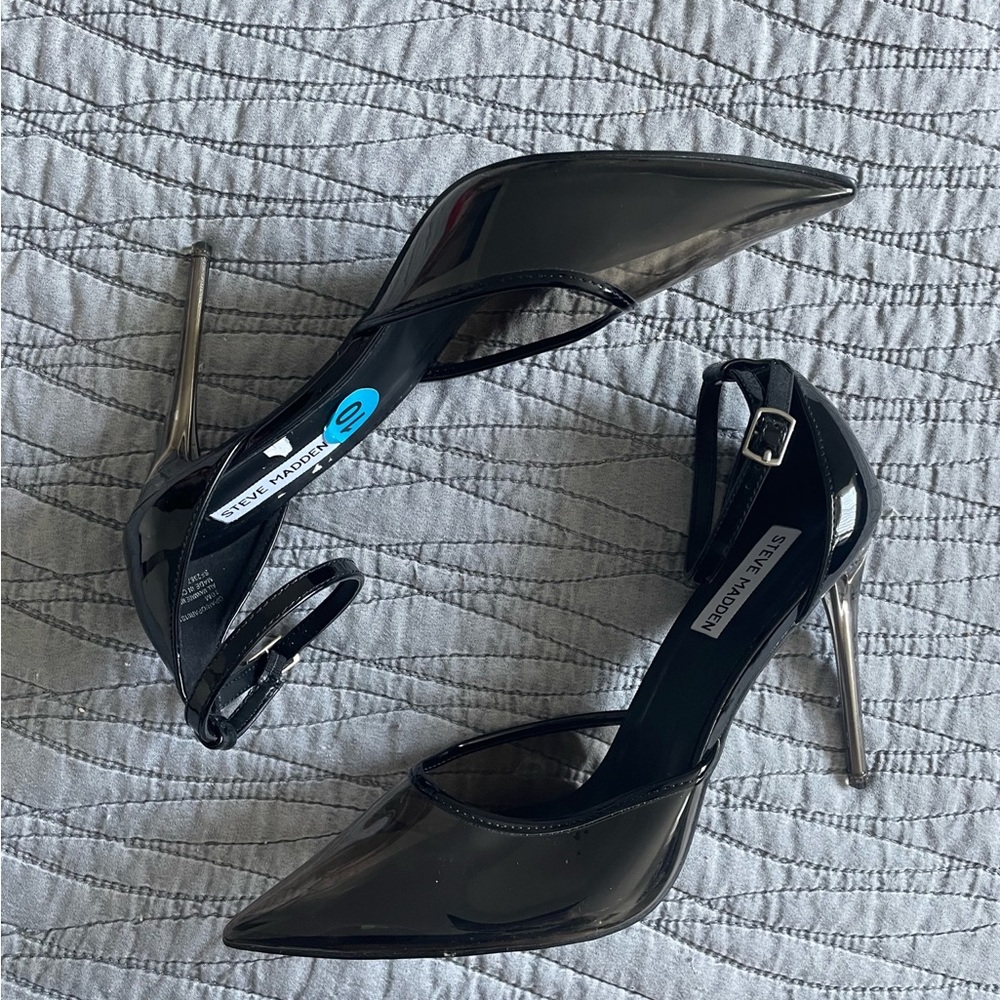 NWOT Steve Madden Opar Clear Black Stiletto Heels size 10